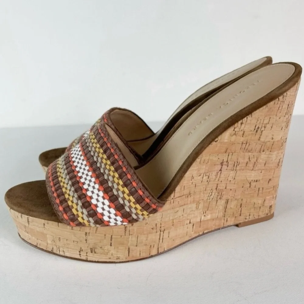 Veronica Beard-Dali brown woven cork wedge platform sandal.Size 10